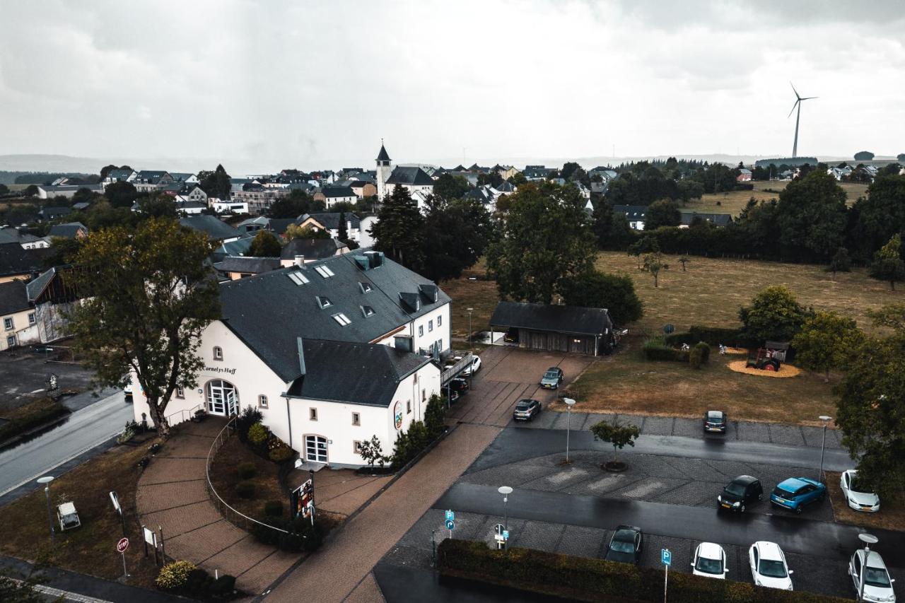 Hotel Cornelyshaff Heinerscheid Bagian luar foto